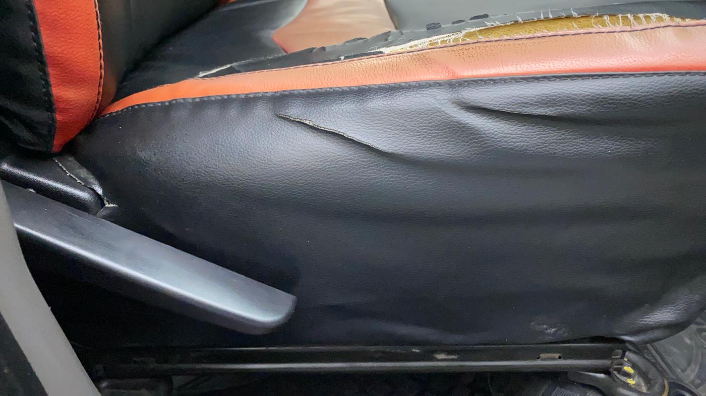 2011 Toyota Etios G, Petrol, Manual, 75,091 km, Driver Side Adjustment Panel