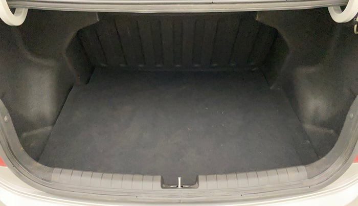 2014 Hyundai Xcent S 1.2, Petrol, Manual, 46,721 km, Boot Inside