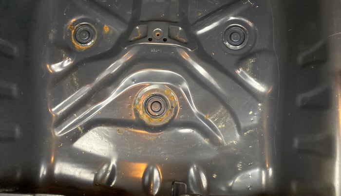 2018 Maruti Dzire VXI, Petrol, Manual, 24,001 km, Boot floor - Slight discoloration