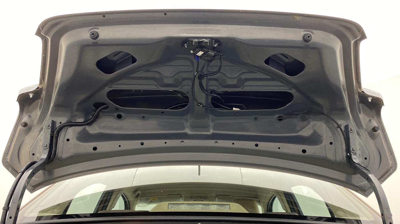 2018 Maruti Dzire VXI, Petrol, Manual, 24,001 km, Boot Door Open
