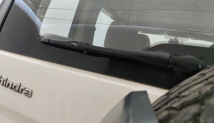 2019 Mahindra TUV300 T10, Diesel, Manual, 61,847 km, Rear Wiper