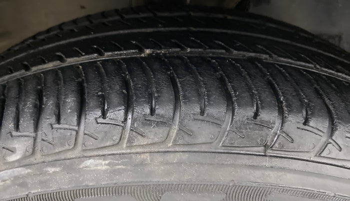 2020 Maruti New Wagon-R VXI 1.0, Petrol, Manual, 35,874 km, Right Front Tyre Tread