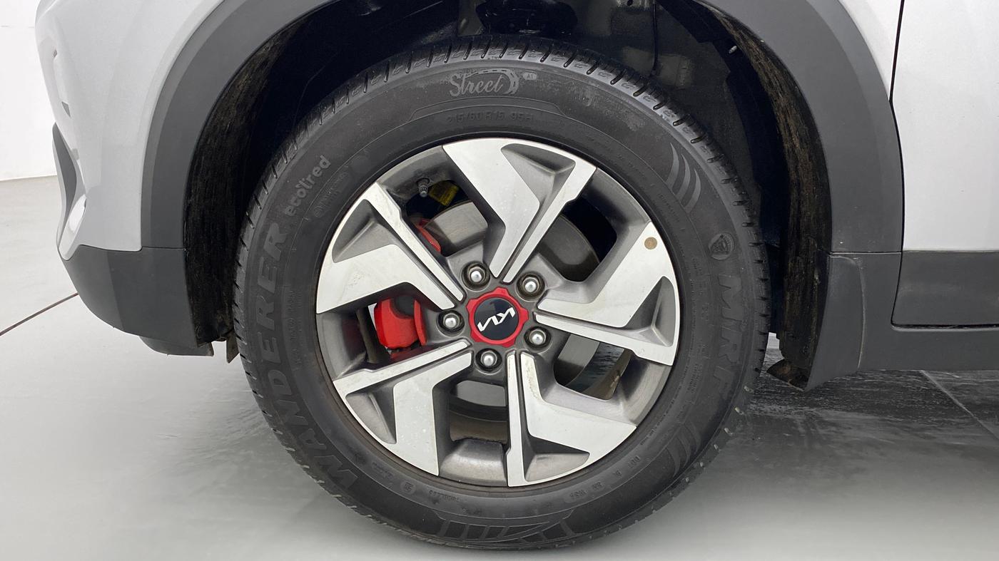 2022 KIA SONET GTX PLUS 1.5 AT, Diesel, Automatic, 5,758 km, Left Front Wheel