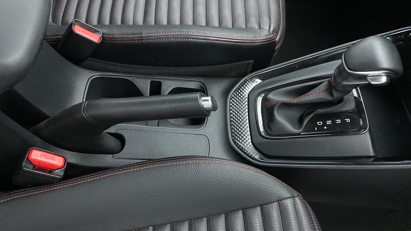 2022 KIA SONET GTX PLUS 1.5 AT, Diesel, Automatic, 5,758 km, Gear Lever