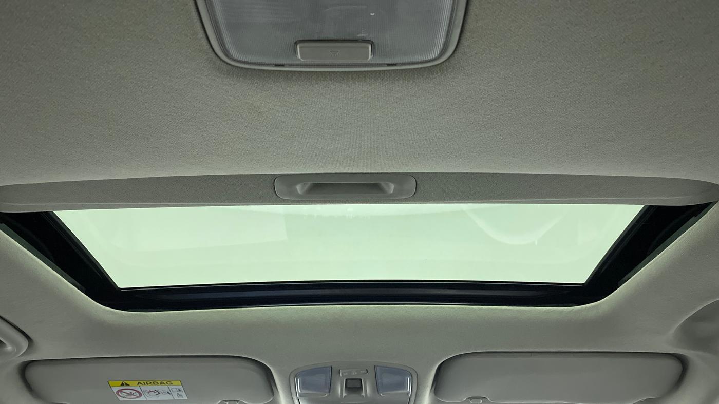 2022 KIA SONET GTX PLUS 1.5 AT, Diesel, Automatic, 5,758 km, Moonroof/ Sunroof