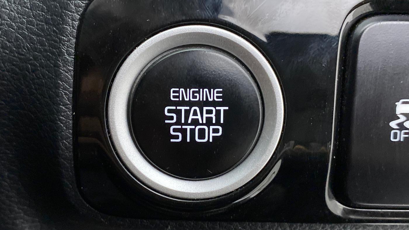 2022 KIA SONET GTX PLUS 1.5 AT, Diesel, Automatic, 5,758 km, Keyless Start/ Stop Button