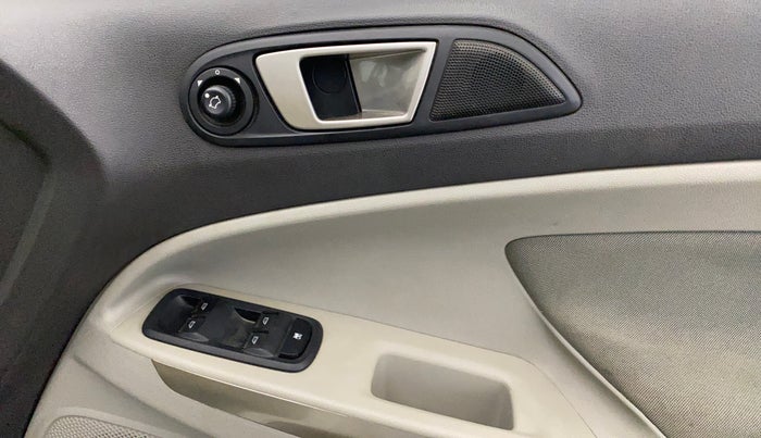 2015 Ford Ecosport TREND+ 1.0L ECOBOOST, Petrol, Manual, 65,257 km, Driver Side Door Panels Control