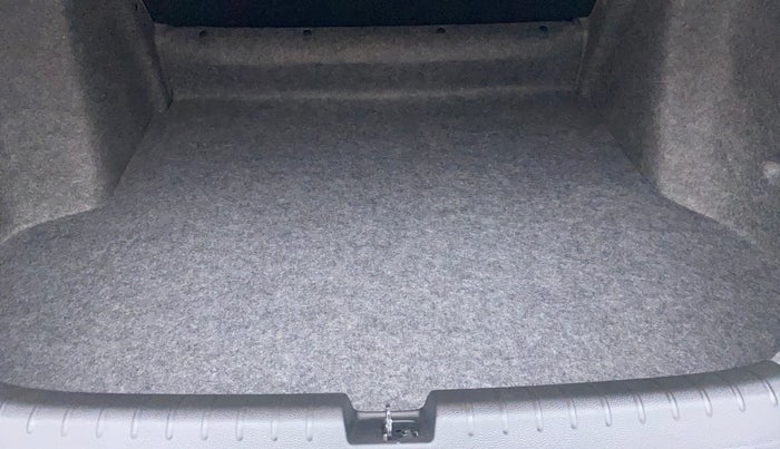 2022 Honda City 1.5L I-VTEC V MT 5TH GEN, Petrol, Manual, 20,344 km, Boot Inside