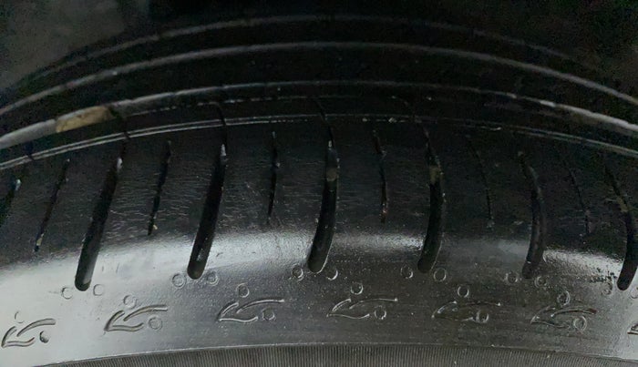 2022 Honda City 1.5L I-VTEC V MT 5TH GEN, Petrol, Manual, 20,344 km, Right Rear Tyre Tread