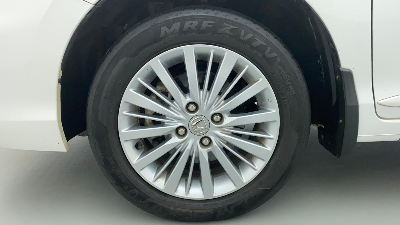 2022 Honda City 1.5L I-VTEC V MT 5TH GEN, Petrol, Manual, 20,344 km, Left Front Wheel
