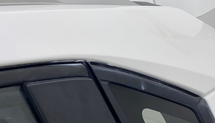 2021 Nissan MAGNITE XE, Petrol, Manual, 30,932 km, Left C pillar - Paint is slightly faded