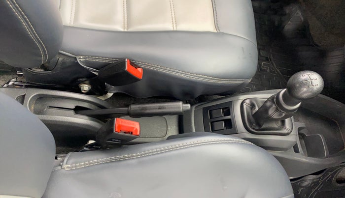 2018 Maruti Alto 800 LXI, Petrol, Manual, 27,472 km, Gear Lever