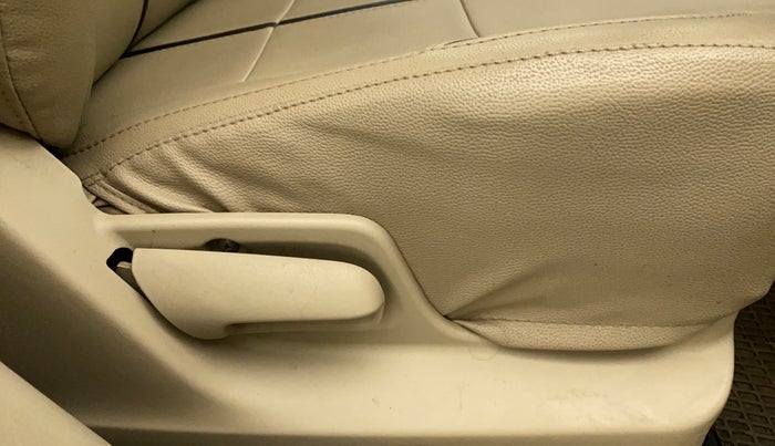 2015 Maruti Swift Dzire VXI, Petrol, Manual, 73,453 km, Driver Side Adjustment Panel