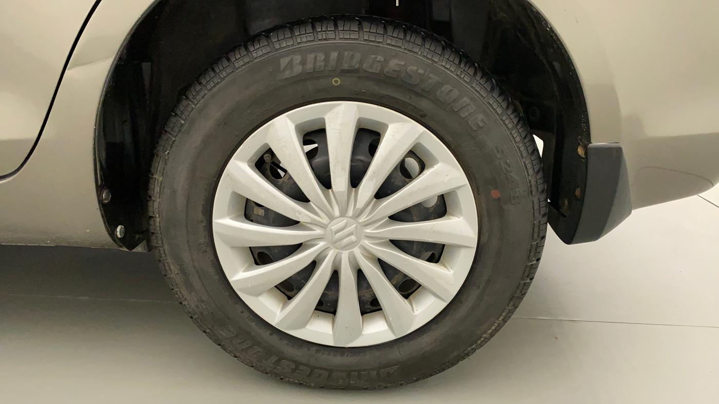 2015 Maruti Swift Dzire VXI, Petrol, Manual, 73,453 km, Left Rear Wheel