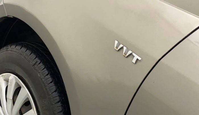 2015 Maruti Swift Dzire VXI, Petrol, Manual, 73,453 km, Left fender - Minor scratches