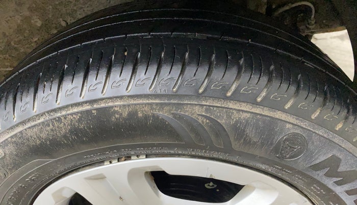 2021 KIA SONET HTK 1.2, Petrol, Manual, 45,927 km, Left Rear Tyre Tread