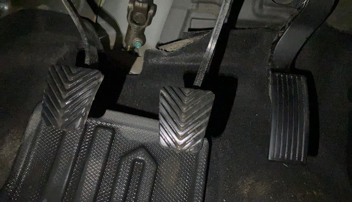 2021 KIA SONET HTK 1.2, Petrol, Manual, 45,927 km, Pedals