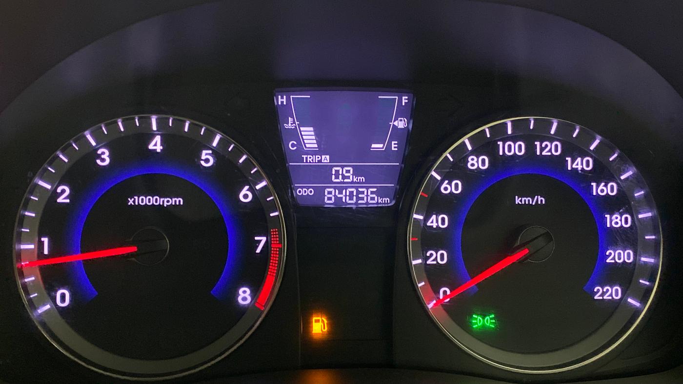 2017 Hyundai Verna FLUIDIC 1.6 SX VTVT, Petrol, Manual, 84,183 km, Odometer Image
