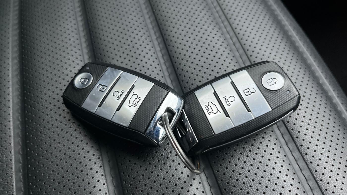 2022 KIA SELTOS GTX PLUS DCT 1.4 PETROL, Petrol, Automatic, 17,279 km, Key Close Up