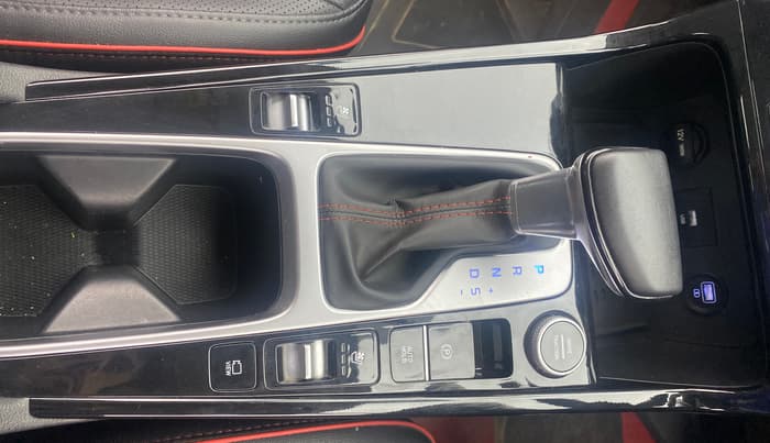 2023 Hyundai Creta SX (O) 1.4 TURBO DCT, Petrol, Automatic, 26,136 km, Gear Lever