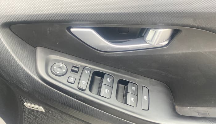 2023 Hyundai Creta SX (O) 1.4 TURBO DCT, Petrol, Automatic, 26,136 km, Driver Side Door Panels Control