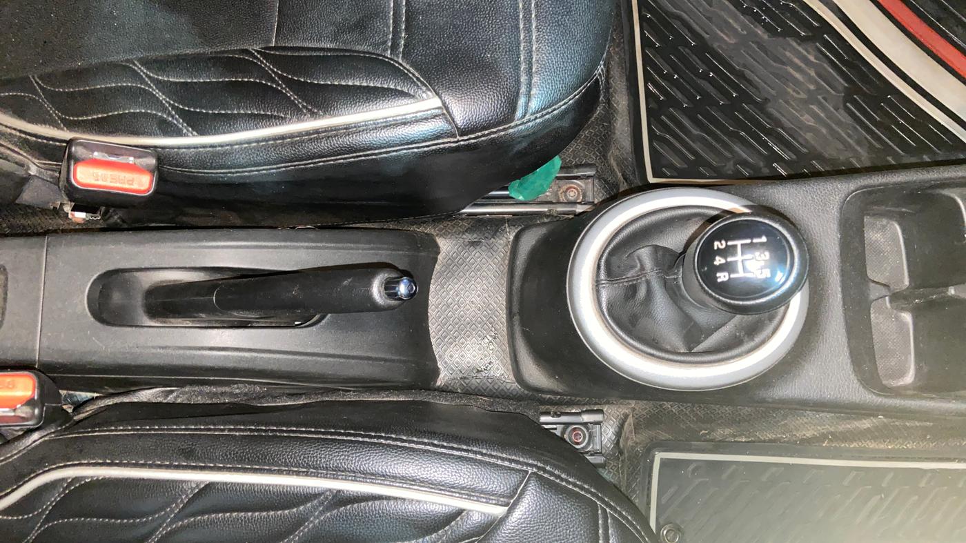 2022 Maruti Celerio ZXI, Petrol, Manual, 61,962 km, Gear Lever