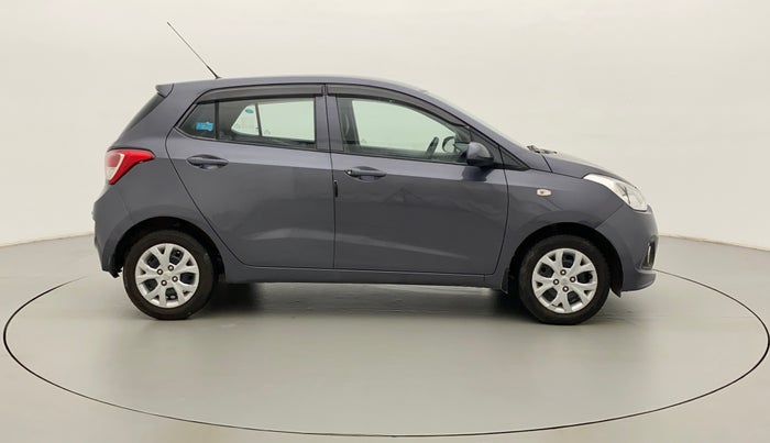 2016 Hyundai Grand i10 MAGNA 1.2 KAPPA VTVT, Petrol, Manual, 35,437 km, Right Side View
