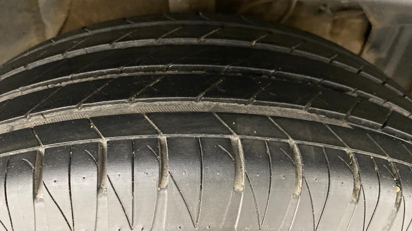 2017 Maruti Vitara Brezza ZDI PLUS, Diesel, Manual, 62,076 km, Right Front Tyre Tread