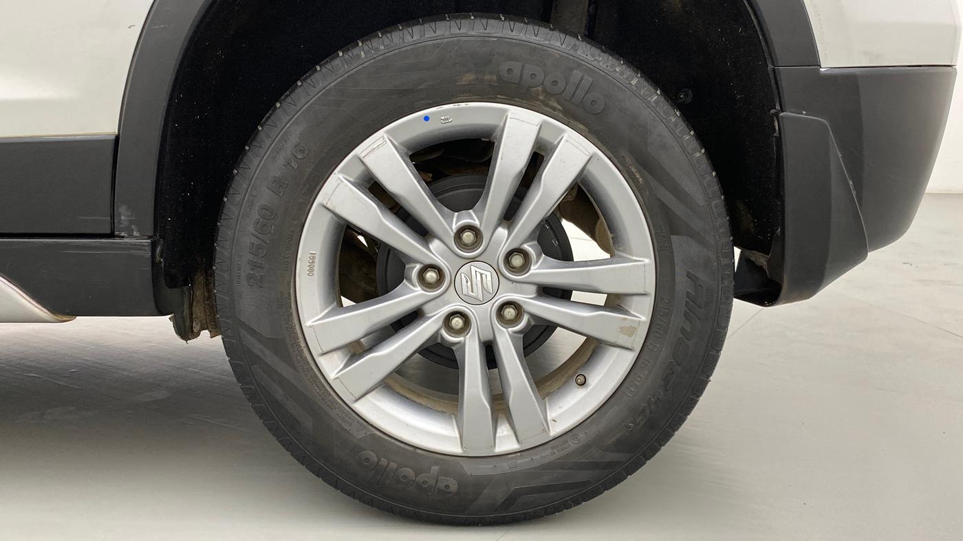 2017 Maruti Vitara Brezza ZDI PLUS, Diesel, Manual, 62,076 km, Left Rear Wheel