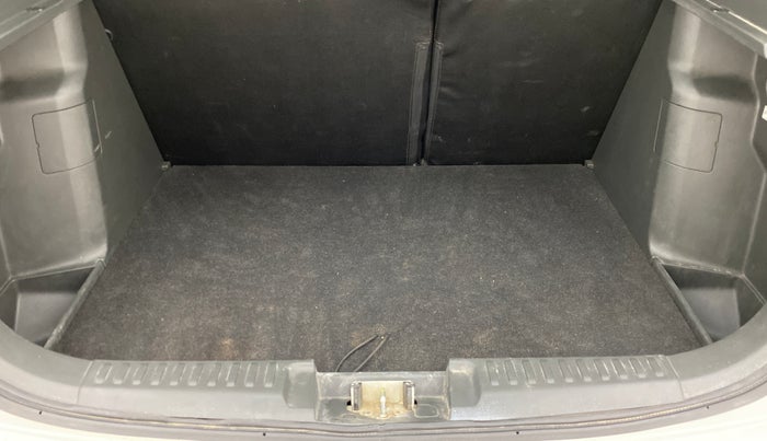 2017 Maruti Vitara Brezza ZDI PLUS, Diesel, Manual, 62,076 km, Boot Inside
