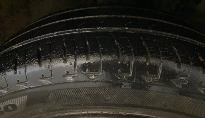 2018 Maruti IGNIS SIGMA 1.2, Petrol, Manual, 37,444 km, Right Front Tyre Tread