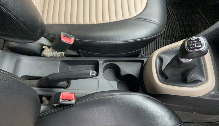 2017 Hyundai Grand i10 SPORTZ (O) 1.2 KAPPA VTVT, Petrol, Manual, 78,430 km, Gear Lever