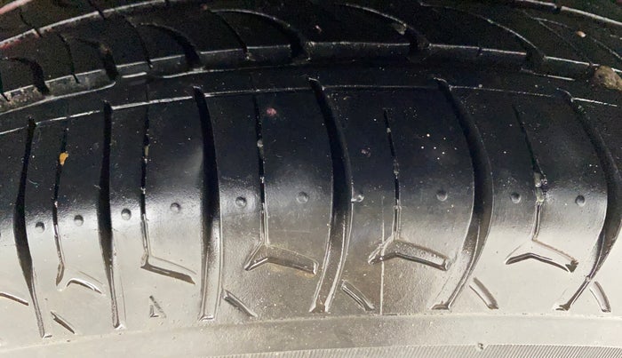 2017 Hyundai Grand i10 SPORTZ (O) 1.2 KAPPA VTVT, Petrol, Manual, 78,430 km, Left Rear Tyre Tread