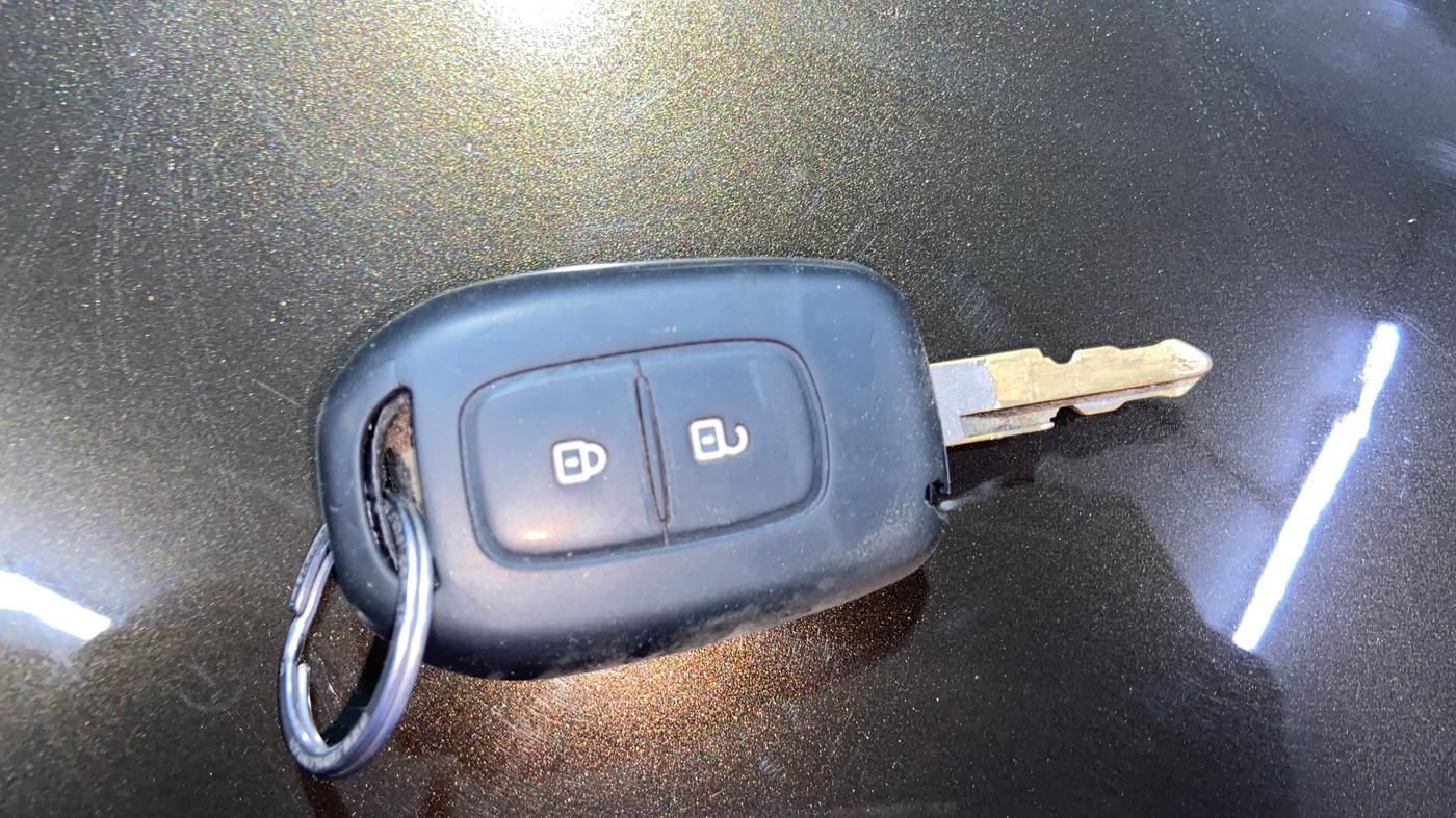 2018 Renault Kwid RXL, Petrol, Manual, 75,206 km, Key Close Up