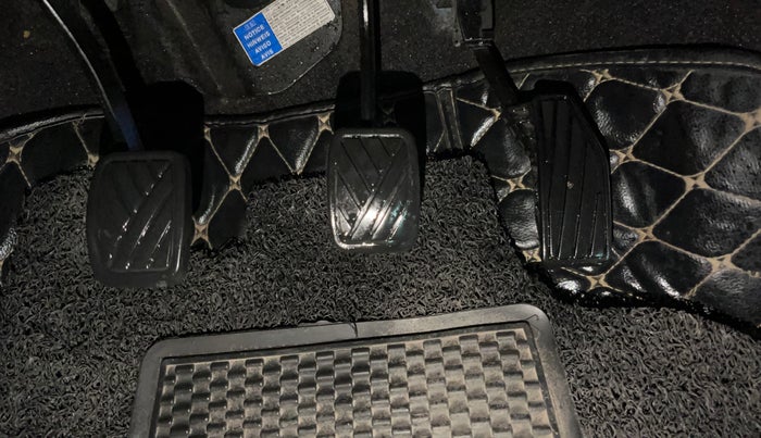 2019 Maruti Baleno DELTA PETROL 1.2, Petrol, Manual, 51,805 km, Pedals