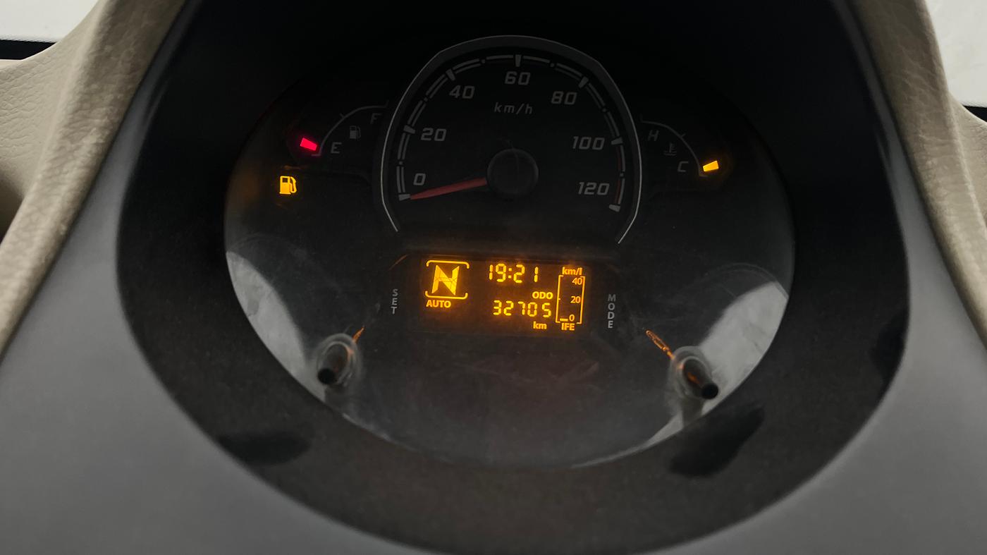 2015 Tata Nano TWIST XTA, Petrol, Automatic, 32,704 km, Odometer Image