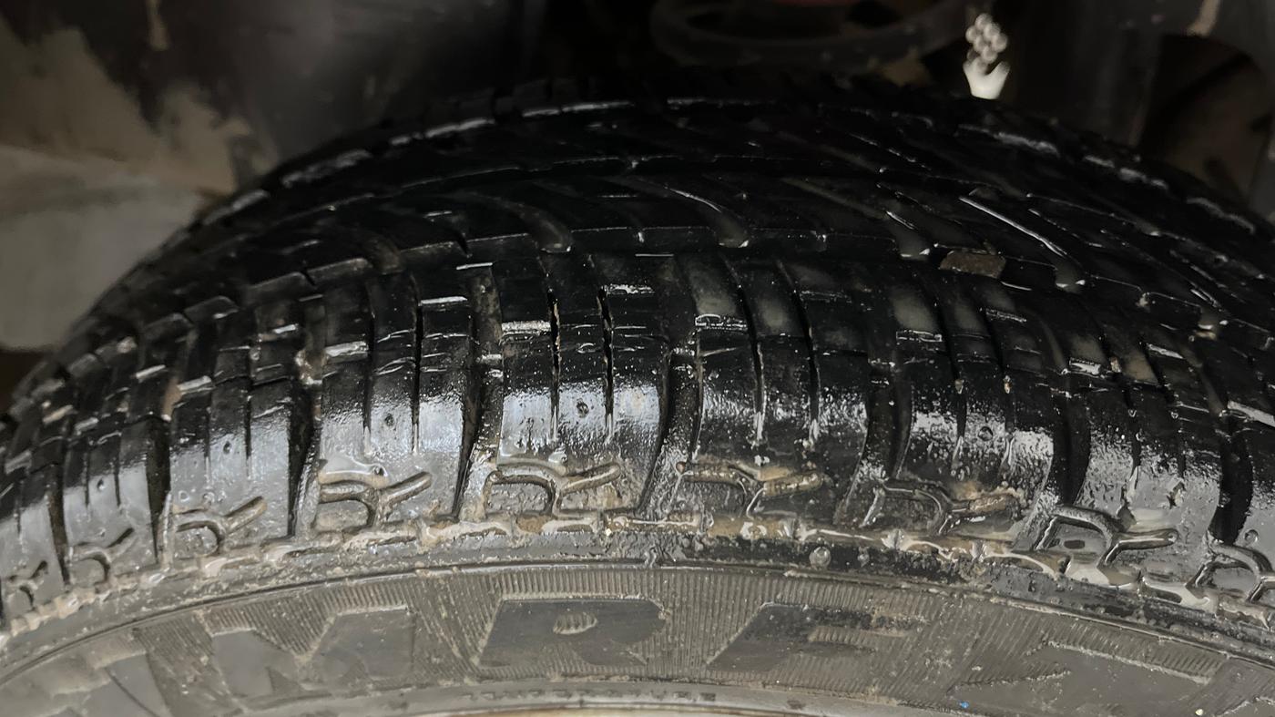2015 Tata Nano TWIST XTA, Petrol, Automatic, 32,704 km, Left Rear Tyre Tread