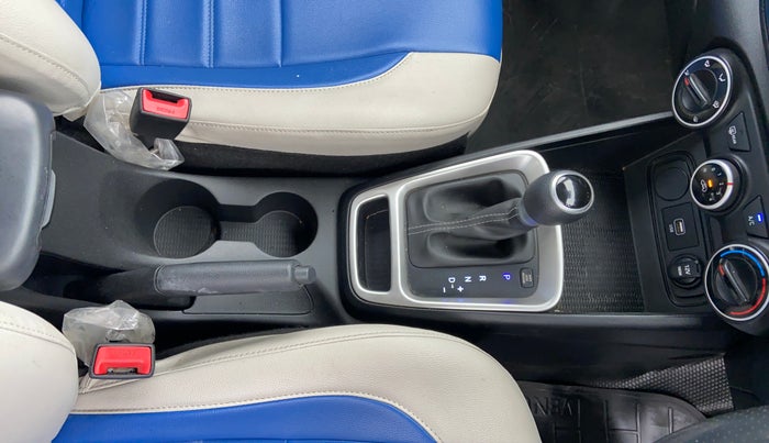 2019 Hyundai VENUE S 1.0 TURBO DCT, Petrol, Automatic, 60,824 km, Gear Lever
