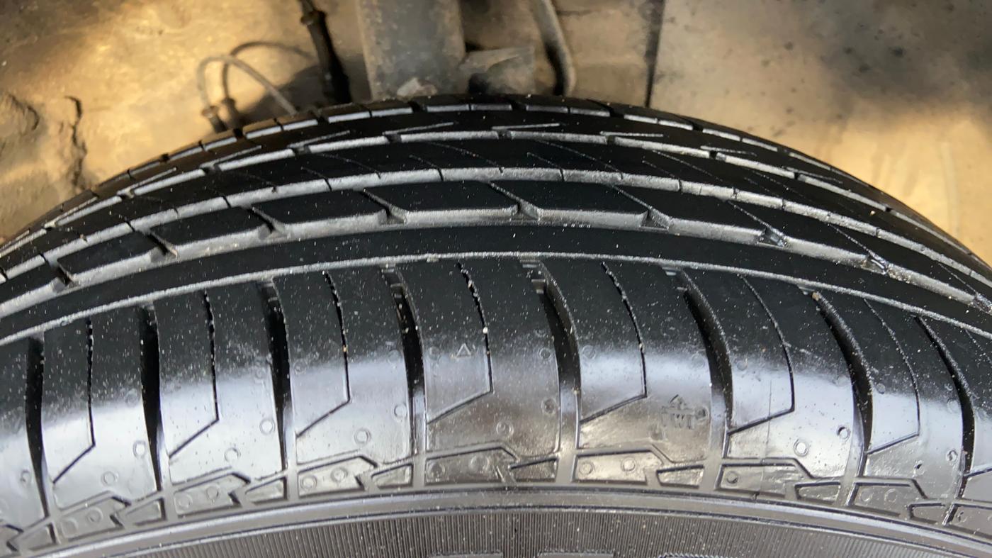 2019 Hyundai VENUE S 1.0 TURBO DCT, Petrol, Automatic, 60,893 km, Right Front Tyre Tread