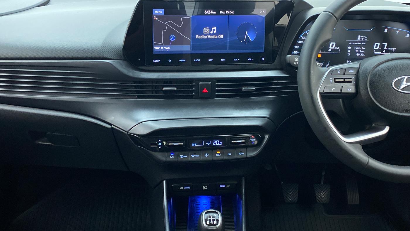 2021 Hyundai NEW I20 ASTA 1.2 MT, Petrol, Manual, 12,483 km, Air Conditioner