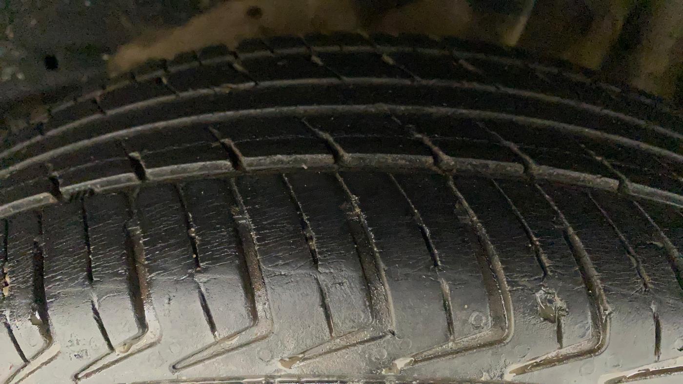 2018 Tata Tiago XE PETROL, Petrol, Manual, 42,867 km, Left Rear Tyre Tread