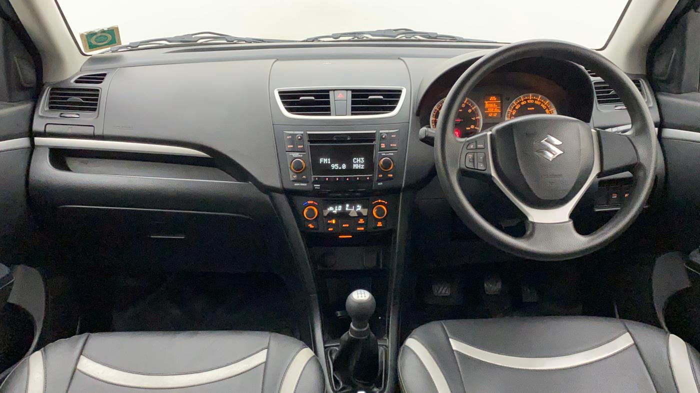 2013 Maruti Swift ZXI, Petrol, Manual, 55,816 km, Dashboard