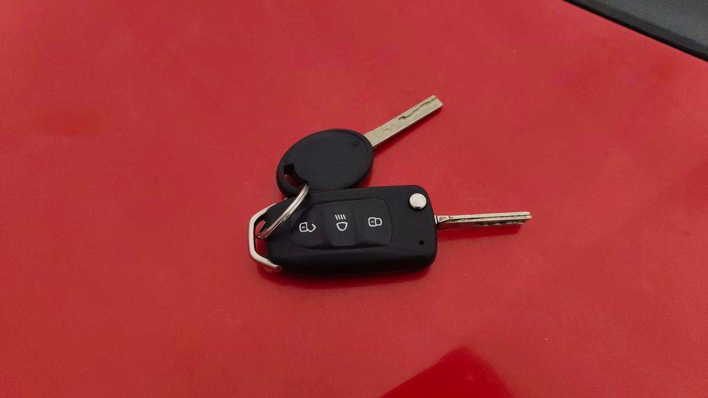 2020 Tata Tiago XZA PLUS PETROL, Petrol, Automatic, 33,895 km, Key Close Up