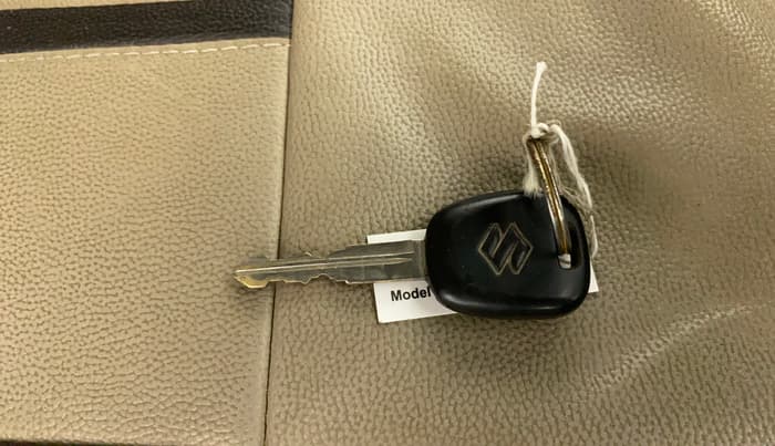 2020 Maruti S PRESSO VXI+, Petrol, Manual, 1,20,704 km, Key Close Up