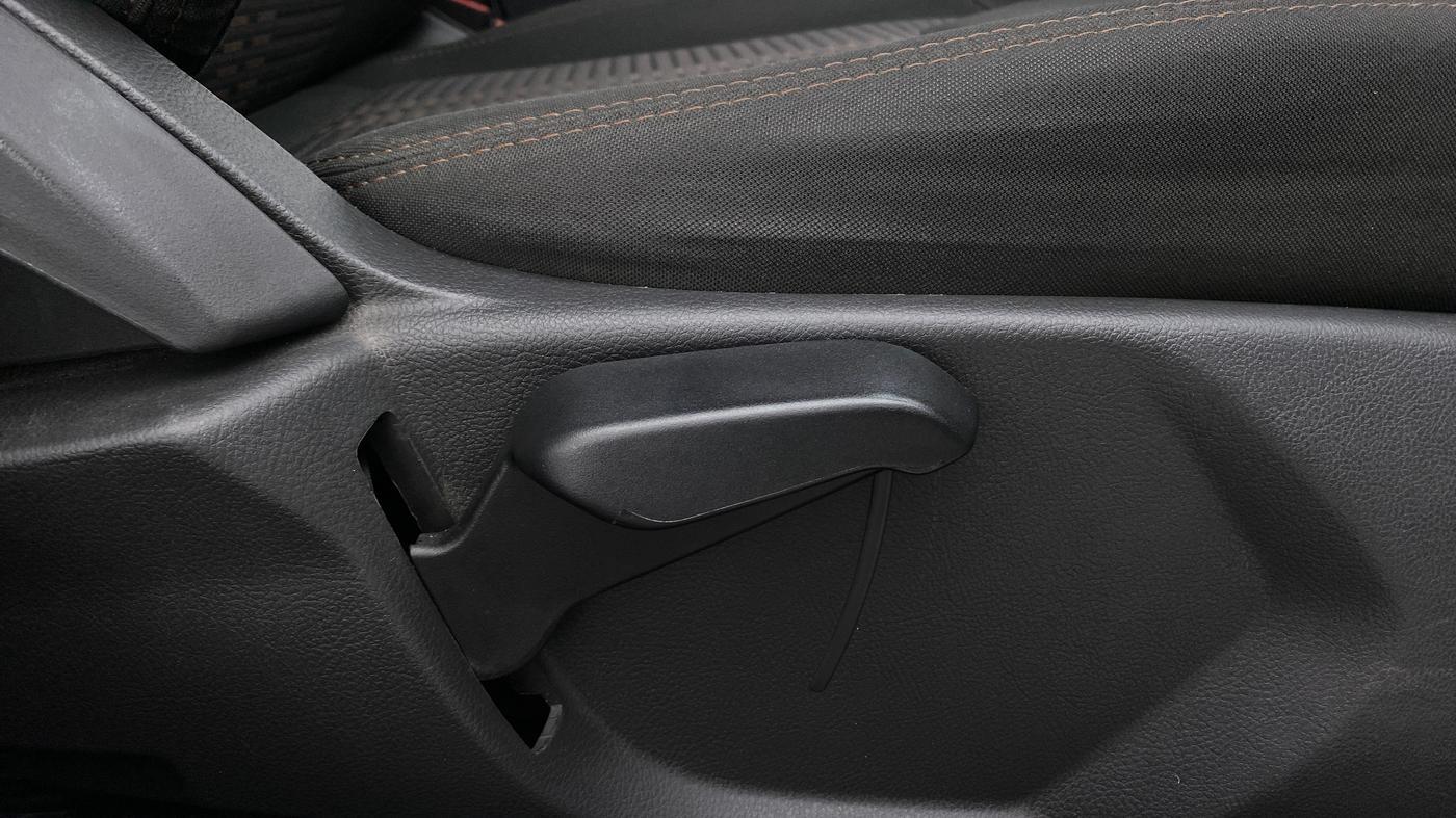 2018 Ford FREESTYLE TITANIUM Plus 1.5 TDCI MT, Diesel, Manual, 37,125 km, Driver Side Adjustment Panel