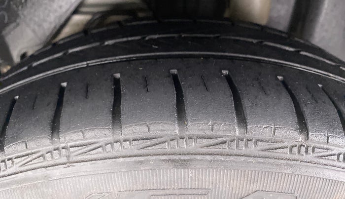 2018 Ford FREESTYLE TITANIUM Plus 1.5 TDCI MT, Diesel, Manual, 37,125 km, Left Rear Tyre Tread