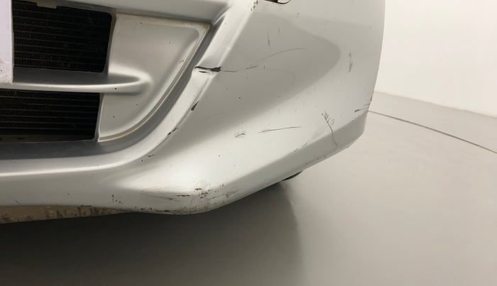 2012 Honda Jazz 1.2 L I-VTEC SELECT, Petrol, Manual, 1,09,591 km, Front bumper - Slightly dented