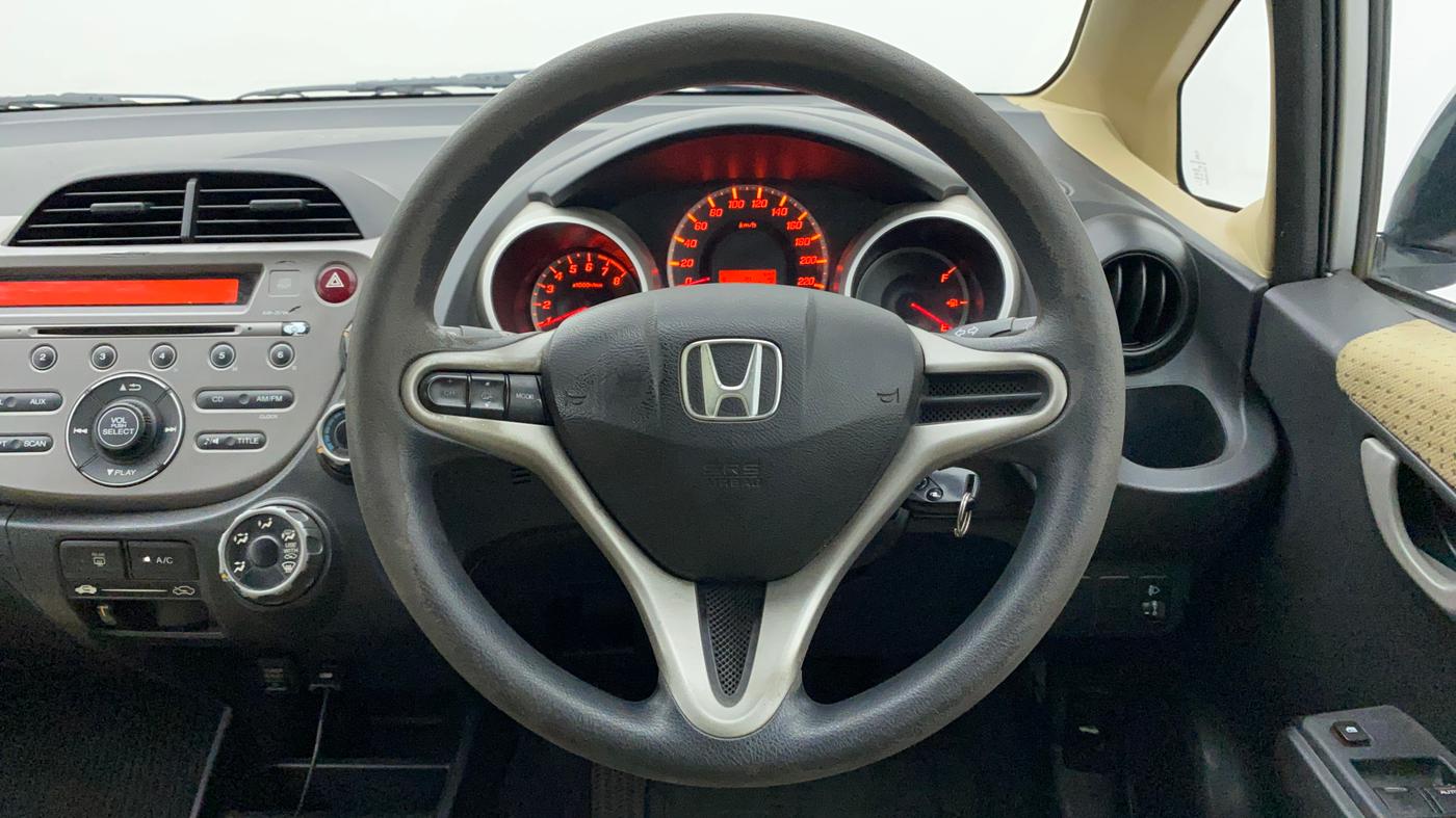 2012 Honda Jazz 1.2 L I-VTEC SELECT, Petrol, Manual, 1,09,591 km, Steering Wheel Close Up