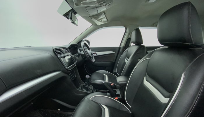2020 Toyota URBAN CRUISER PREMIUM MT, Petrol, Manual, 44,492 km, Right Side Front Door Cabin
