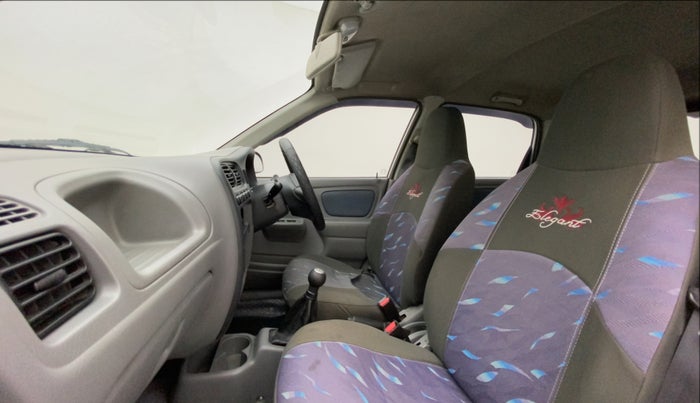 2011 Maruti Alto K10 VXI, Petrol, Manual, 66,971 km, Right Side Front Door Cabin